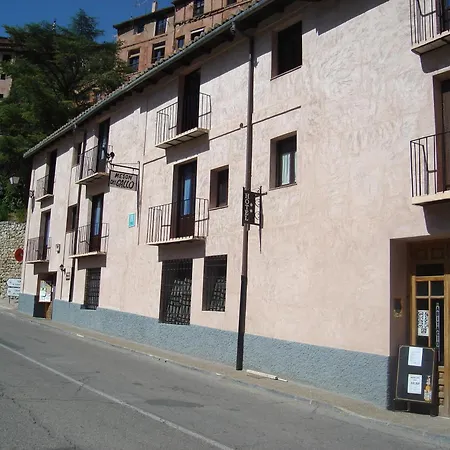 Hotel Mesón del Gallo-3